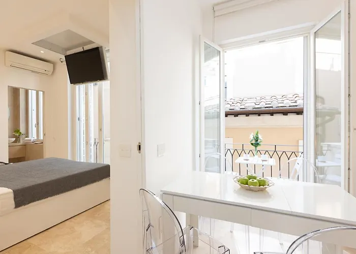Amazing 3 Levels Penthouse Piazza Venezia *