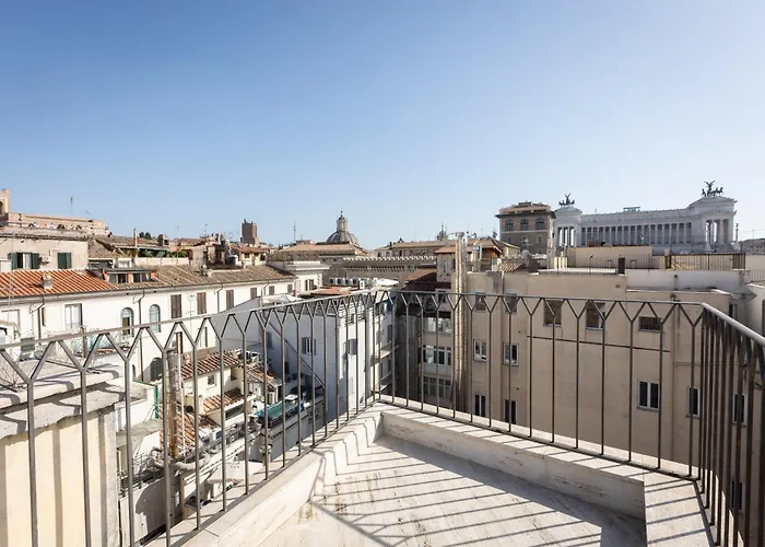 Amazing 3 Levels Penthouse Piazza Venezia Appartement *
